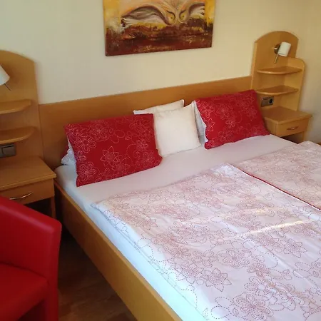 Winzerhof Klua Hoada Apartment Illmitz Room photo