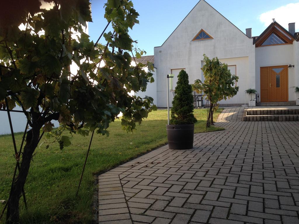 Winzerhof Klua Hoada Illmitz
